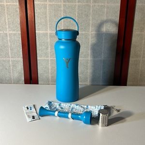 NWOT DYLN Living Water Bottle drink Alkaline Antioxidant Water on the go!   32oz